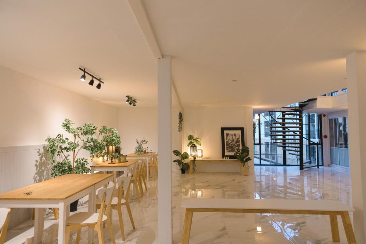 Nap77 Salaya Exterior foto